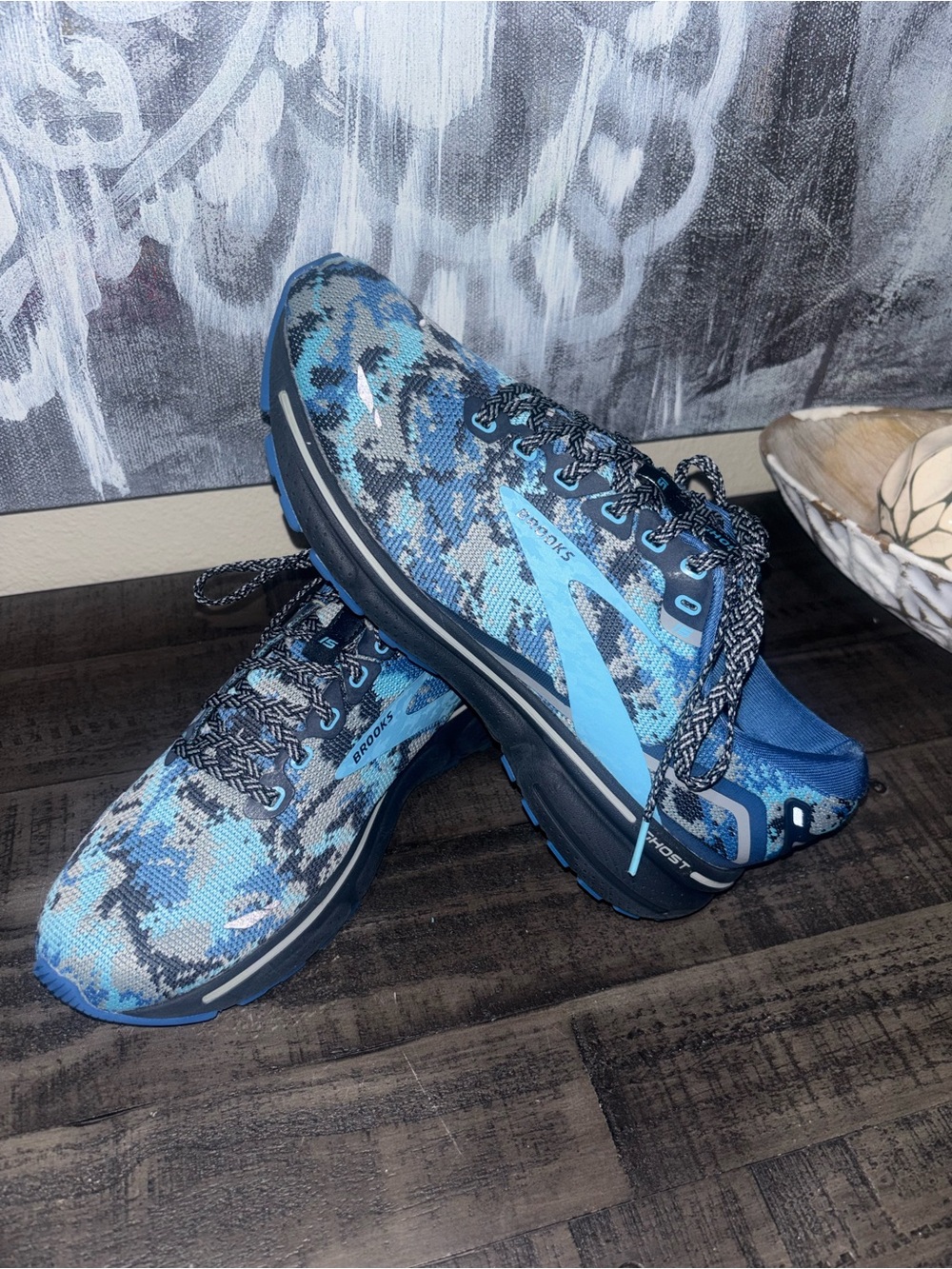 Brooks Ghost 15 Star/Eclipse/Grotto limited edition color pattern Womens SZ 8.5 - Picture 1 of 12